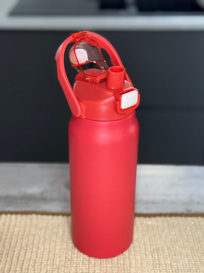 Voici la Bouteille Isotherme en Acier Inoxydable, hydratez-vous au top