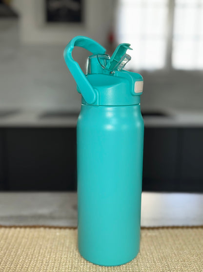 Voici la Bouteille Isotherme en Acier Inoxydable, hydratez-vous au top