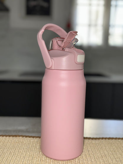 Voici la Bouteille Isotherme en Acier Inoxydable, hydratez-vous au top