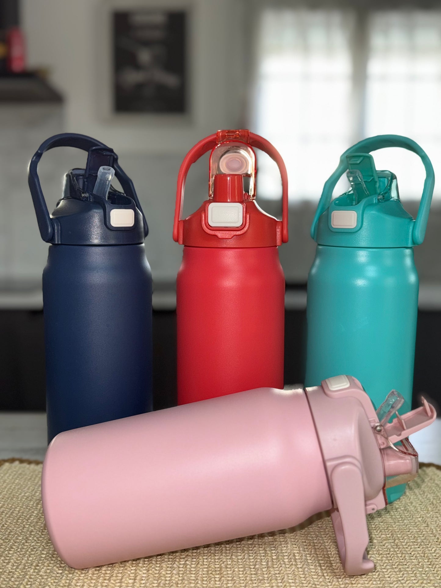 Voici la Bouteille Isotherme en Acier Inoxydable, hydratez-vous au top