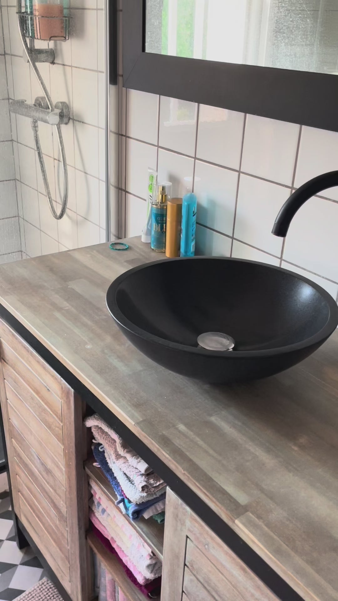 Charger la vidéo : 